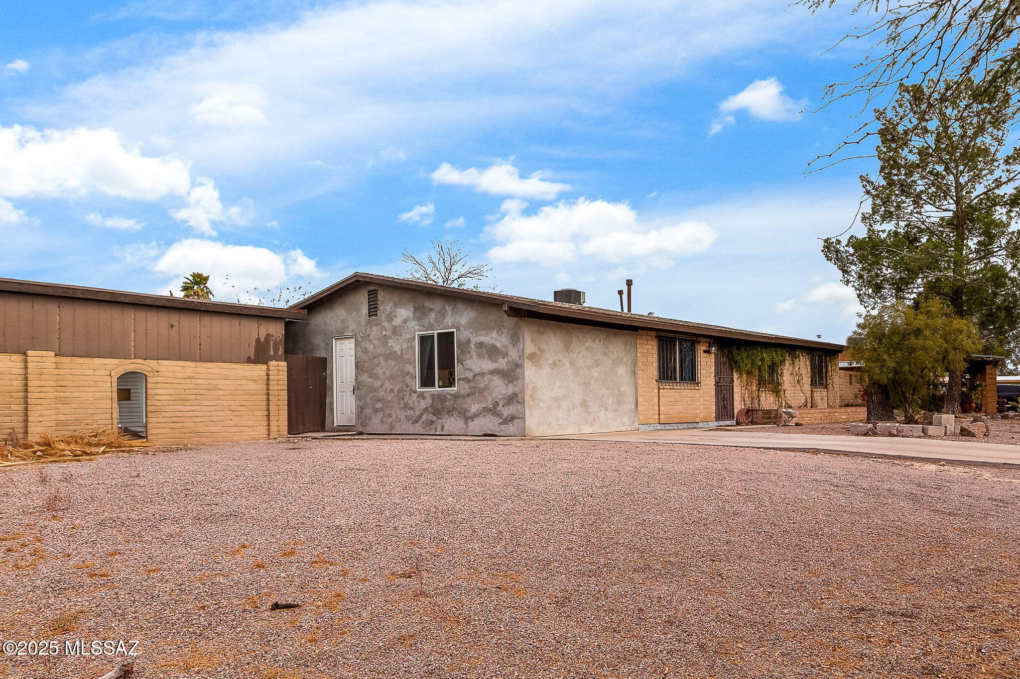 6761 S Paseo De Las Aguilas