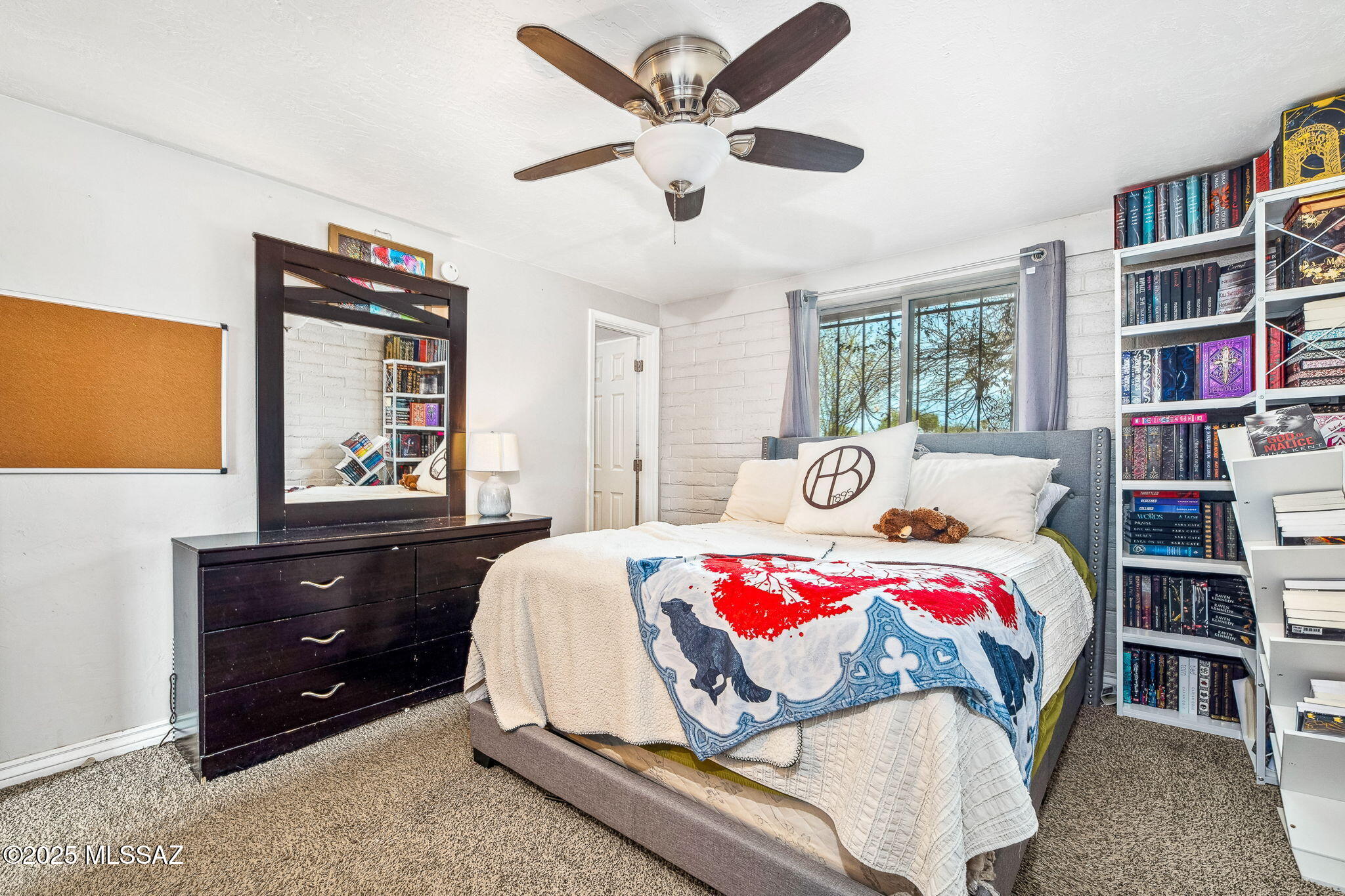 6761 S Paseo De Las Aguilas