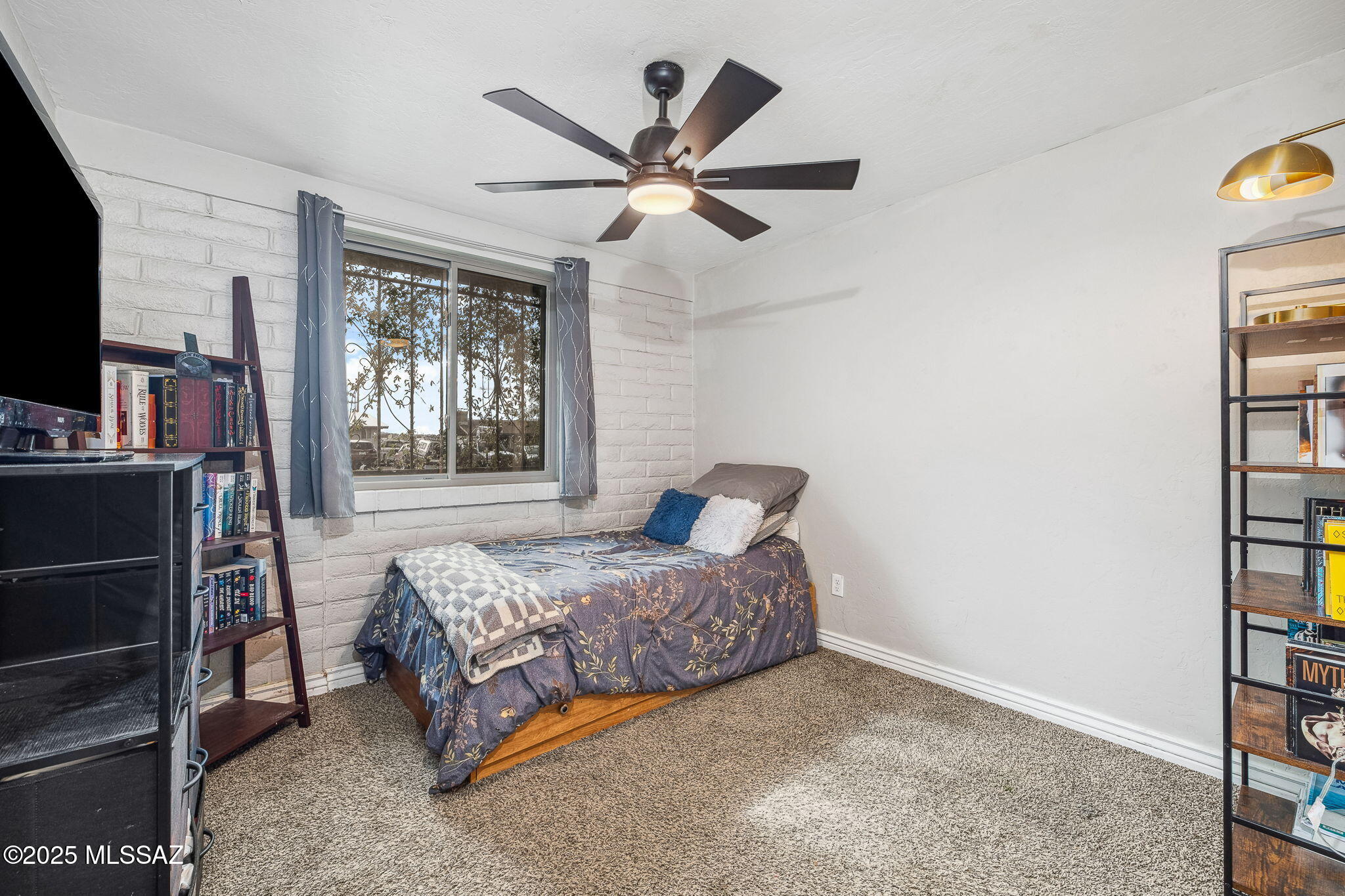 6761 S Paseo De Las Aguilas