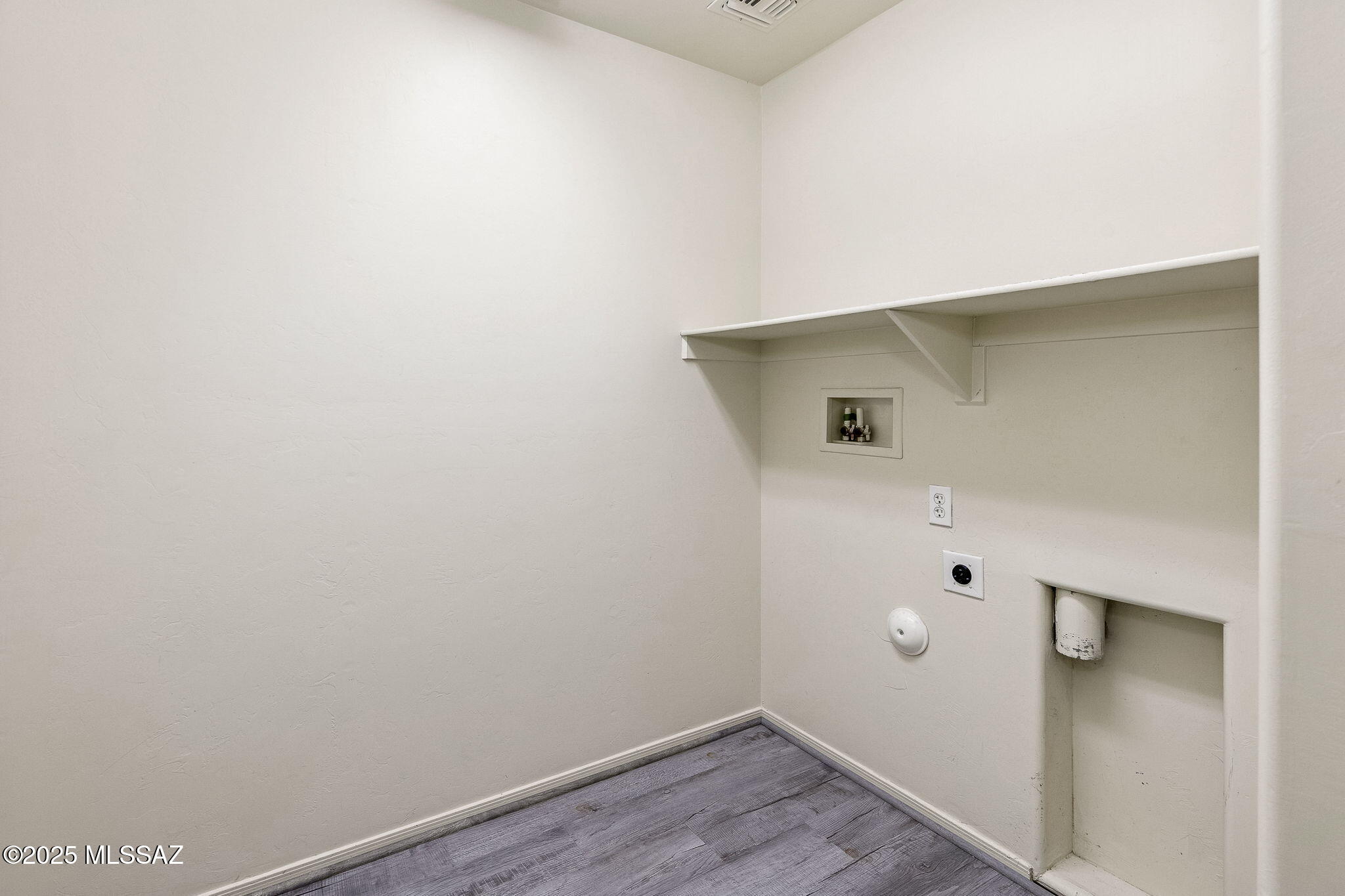 21606 E Homestead Drive