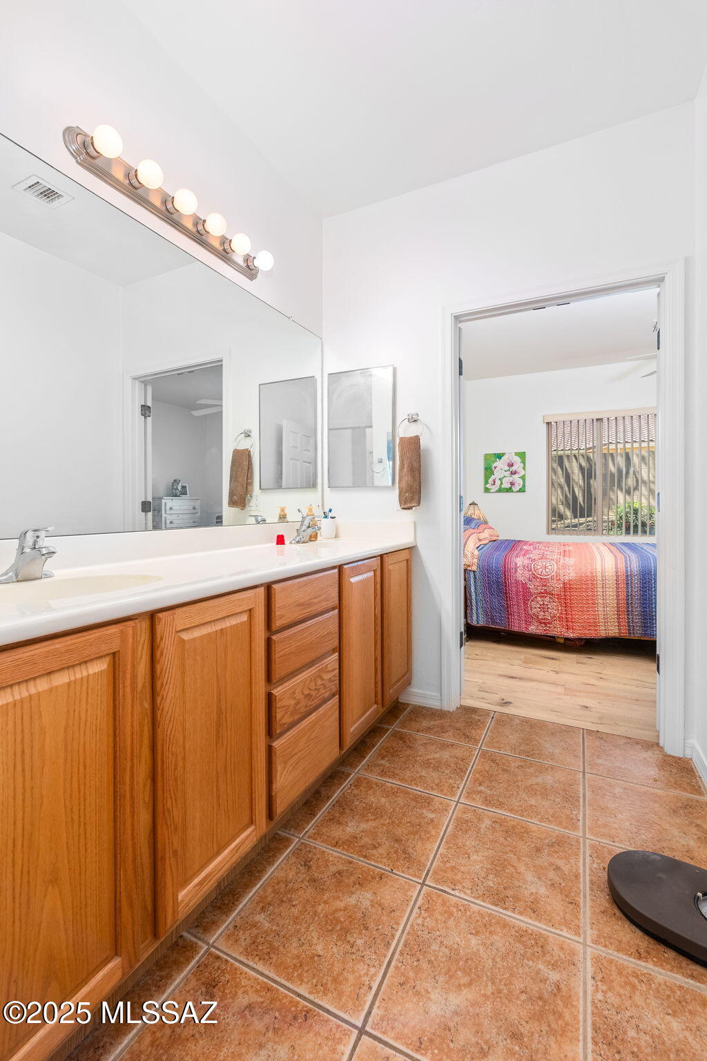 731 W Calle Montero