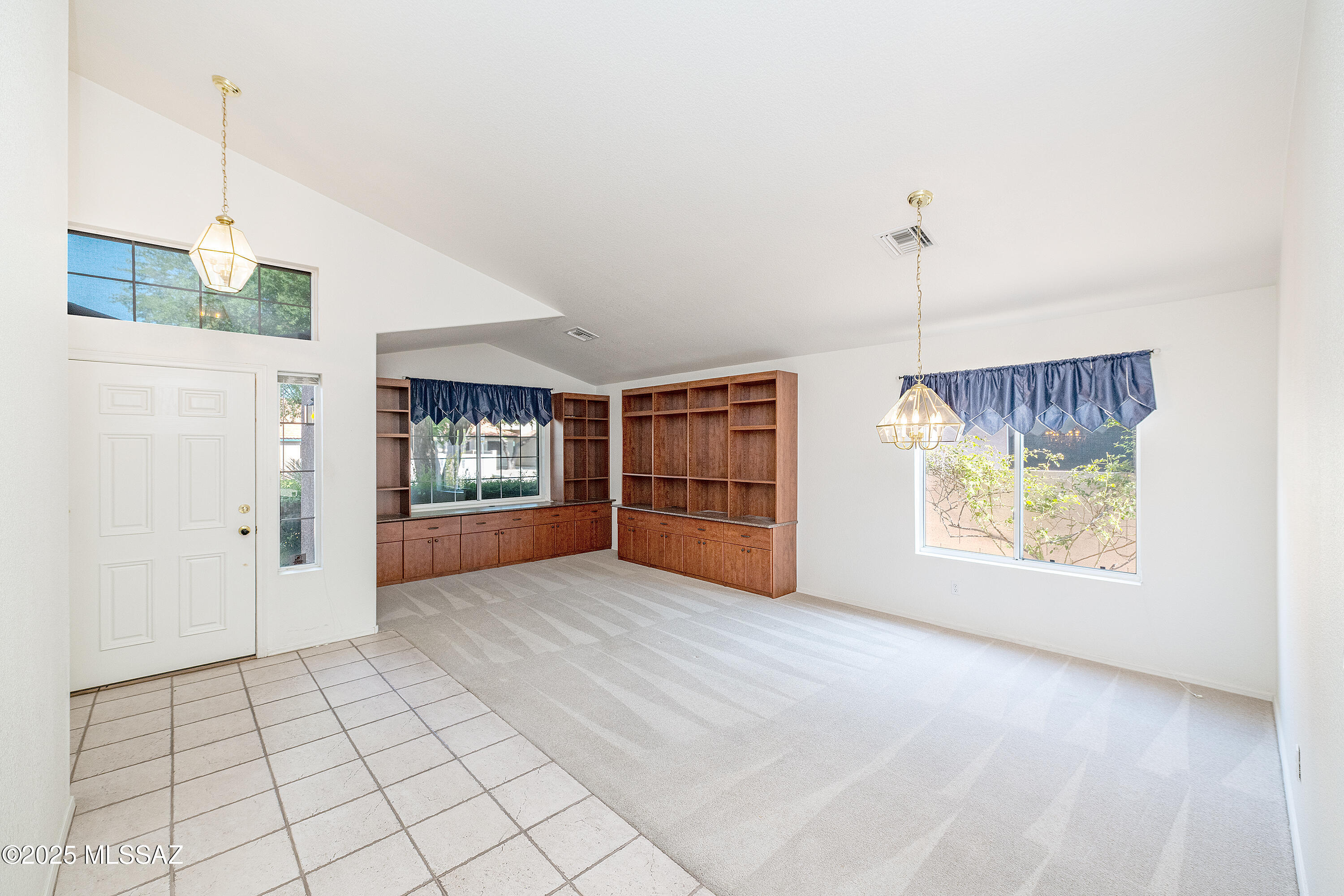 12324 N Mesquite Crest Way