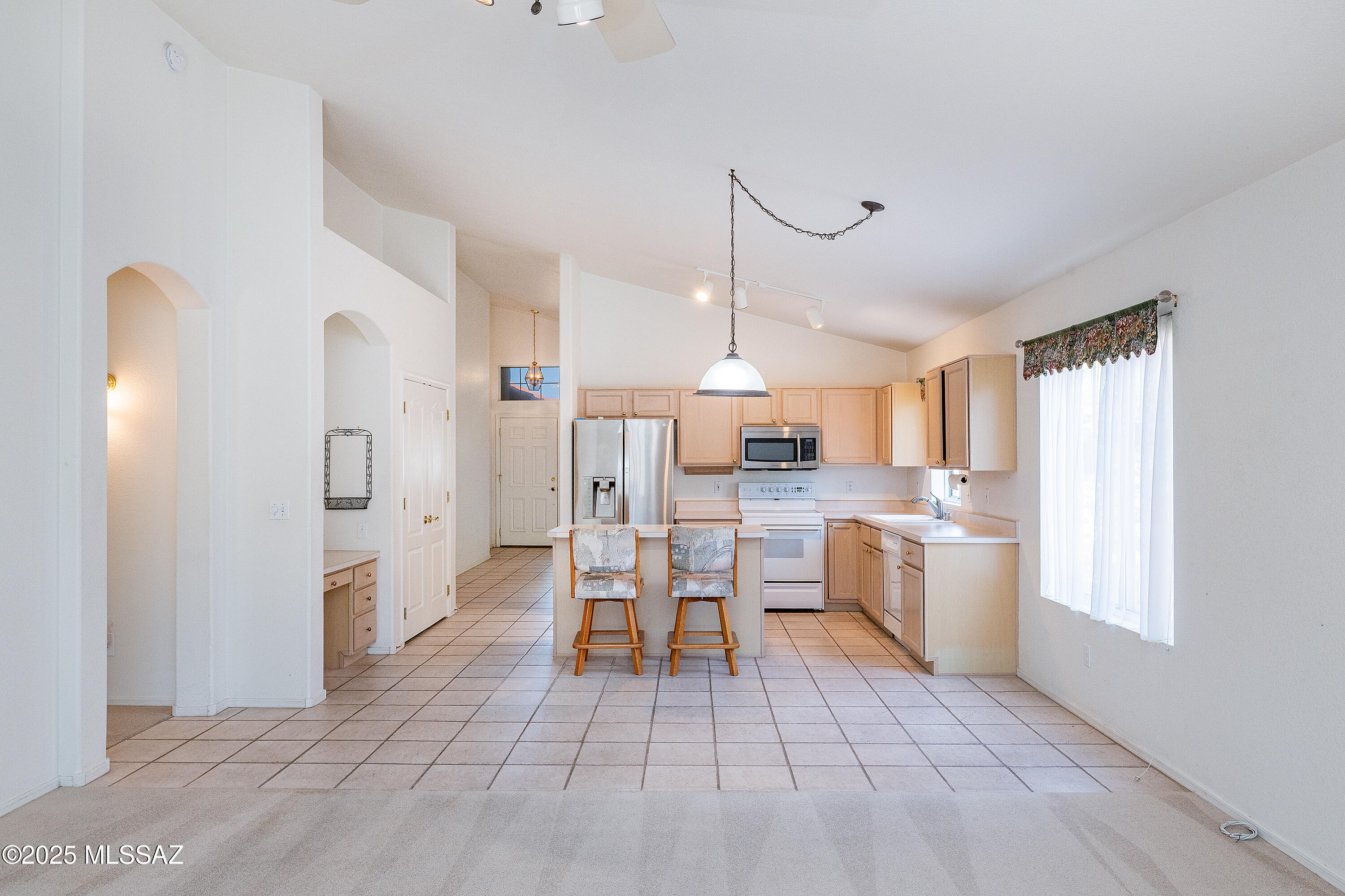 12324 N Mesquite Crest Way