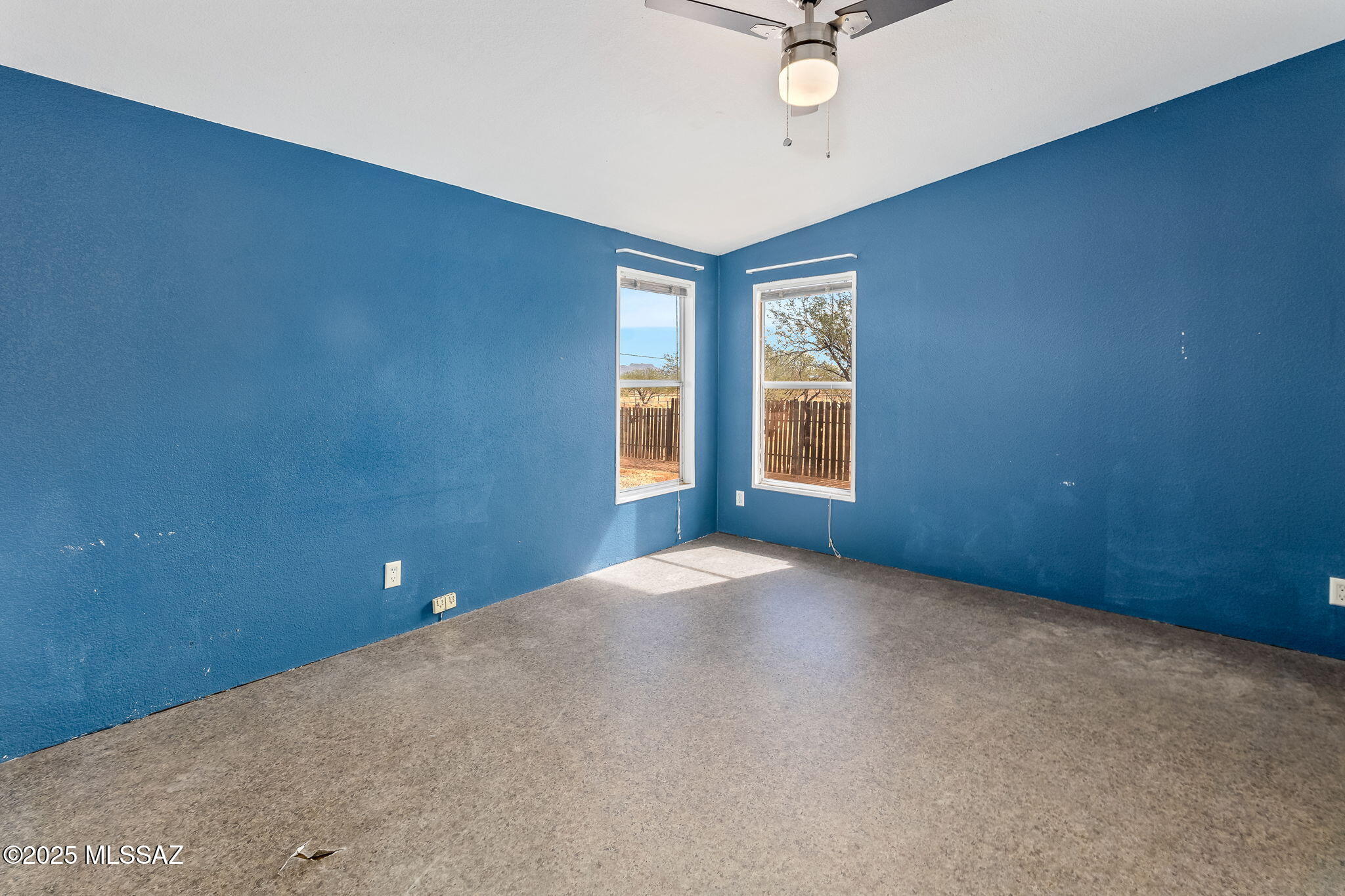 11777 W Camino Lucido