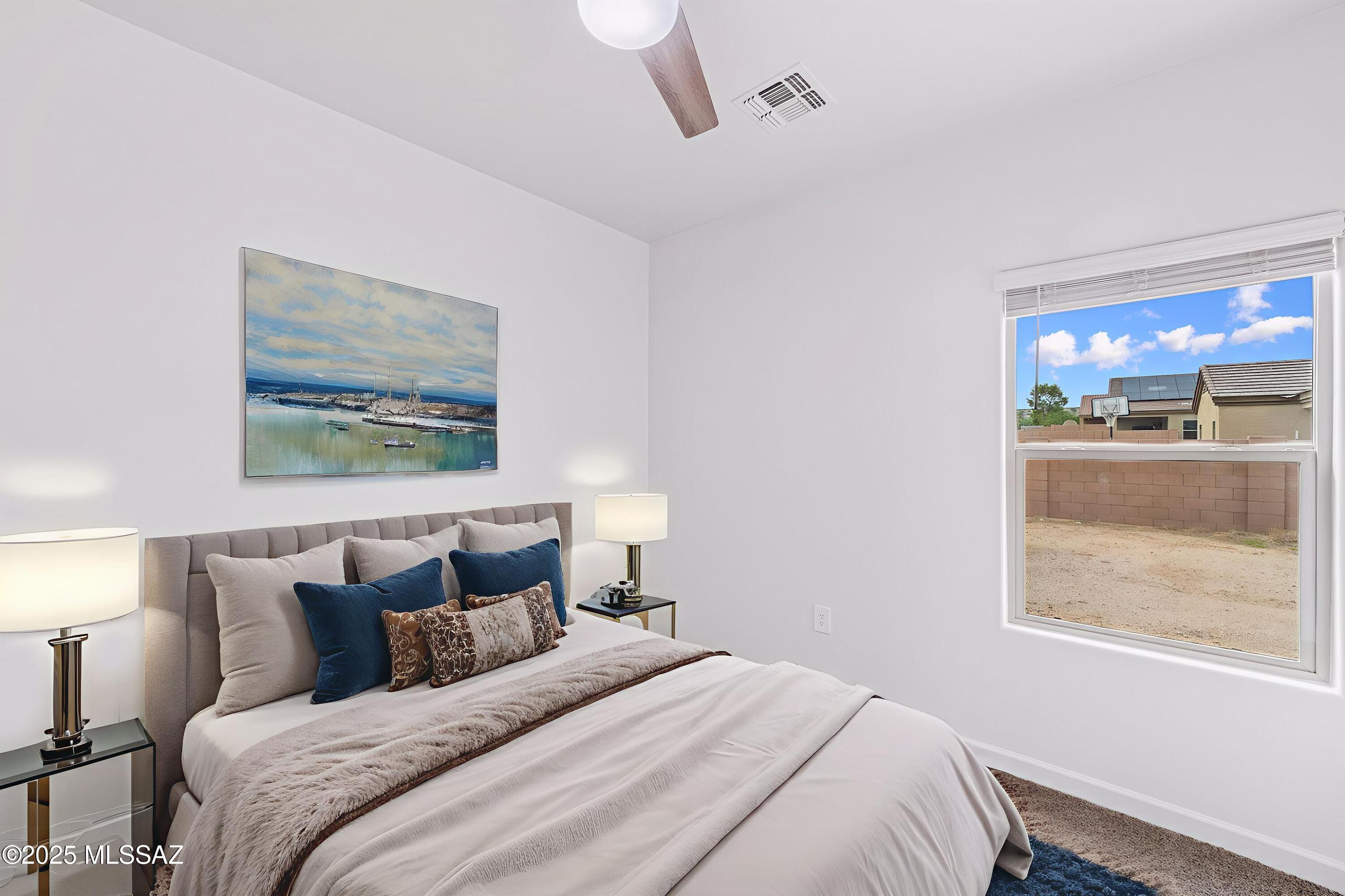 1121 W Meadow Groves Place