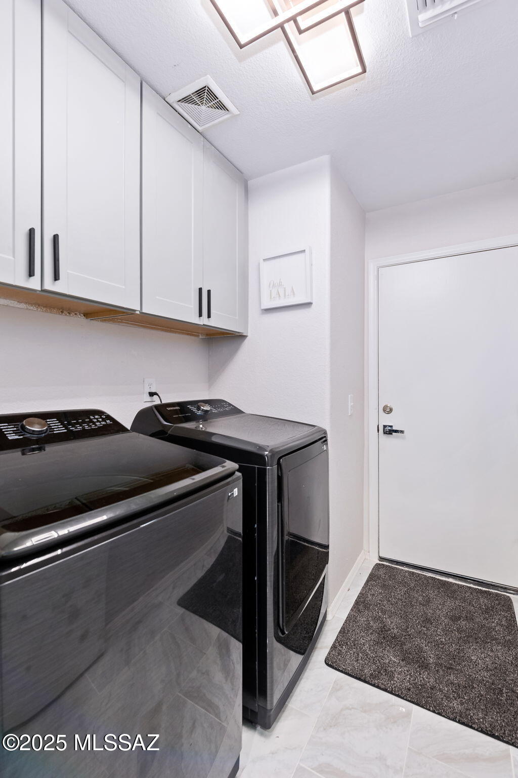 4852 E Orchard Grass Drive