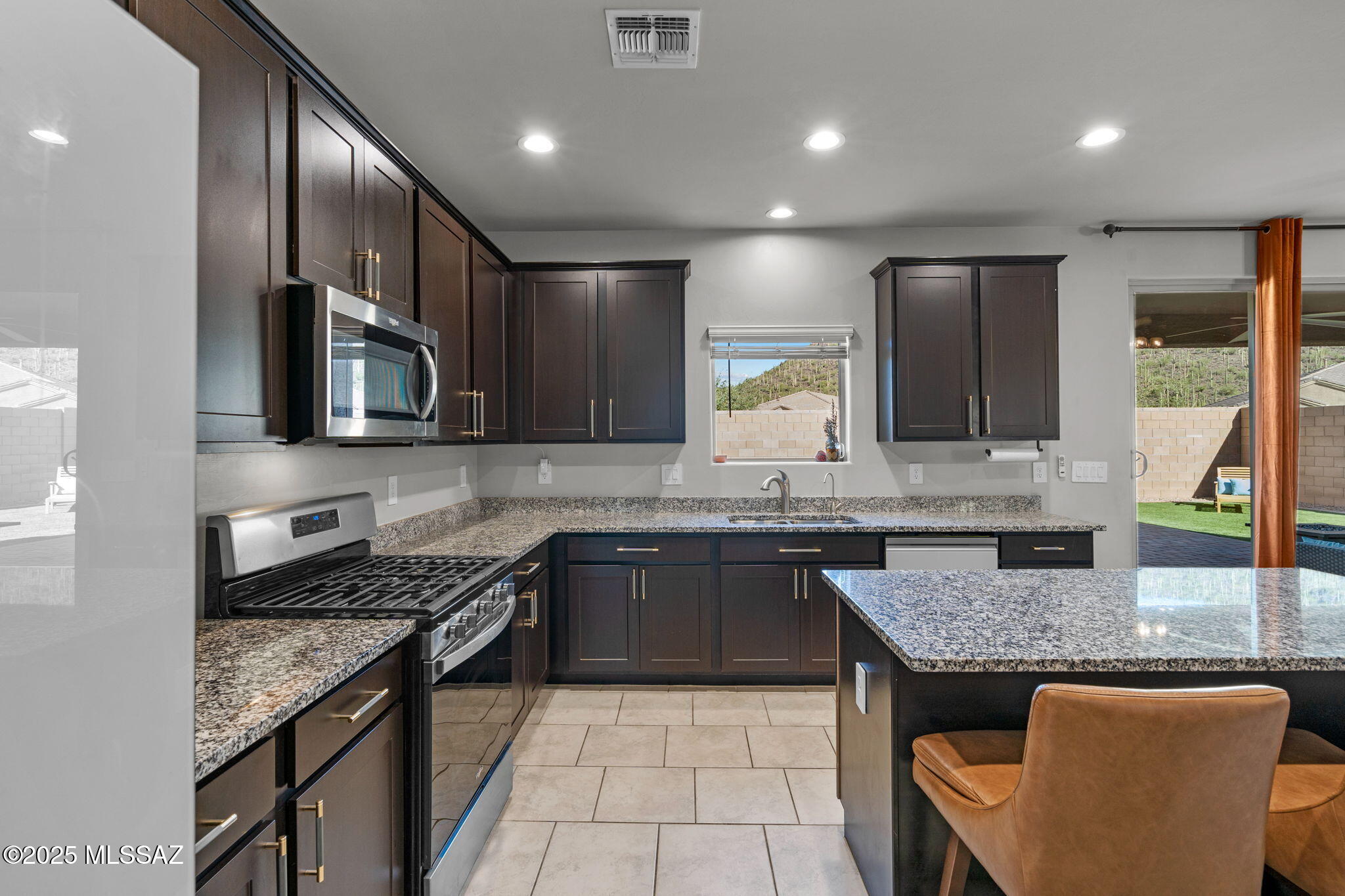 10184 N Black Dalea Drive