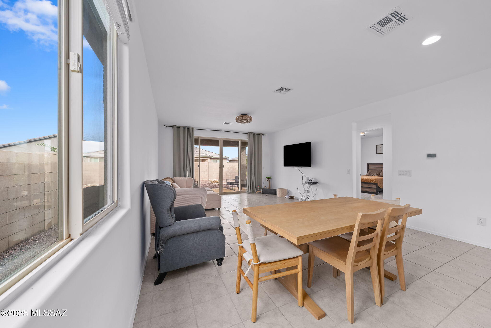 21476 E Treasure Road