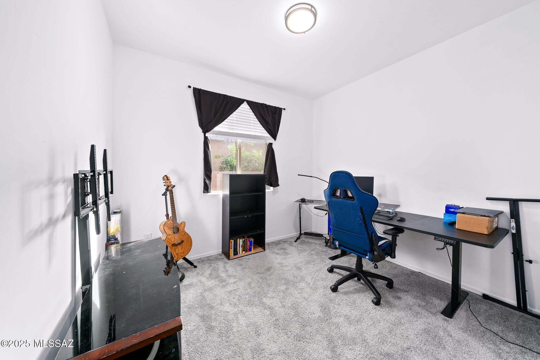 21476 E Treasure Road