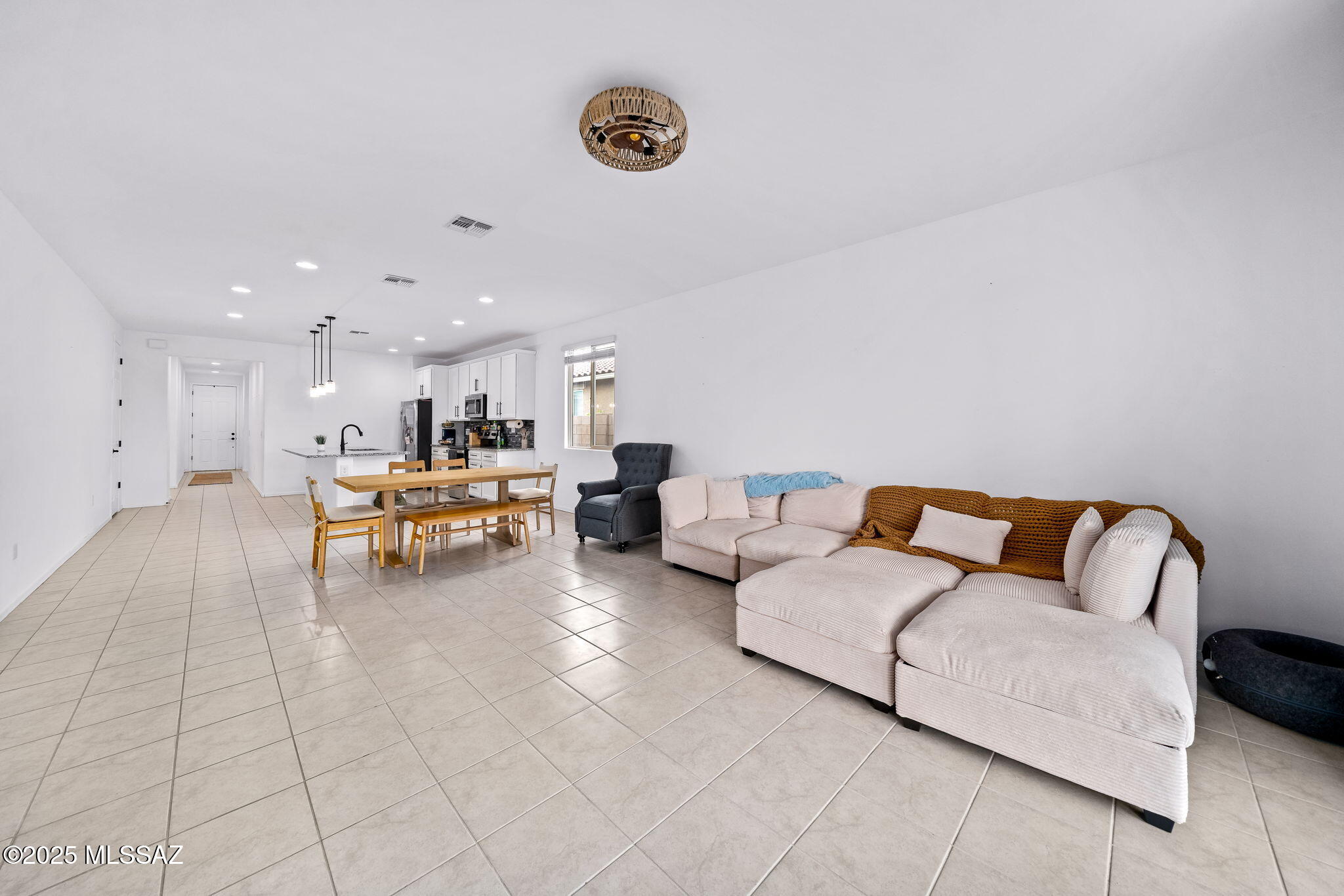 21476 E Treasure Road