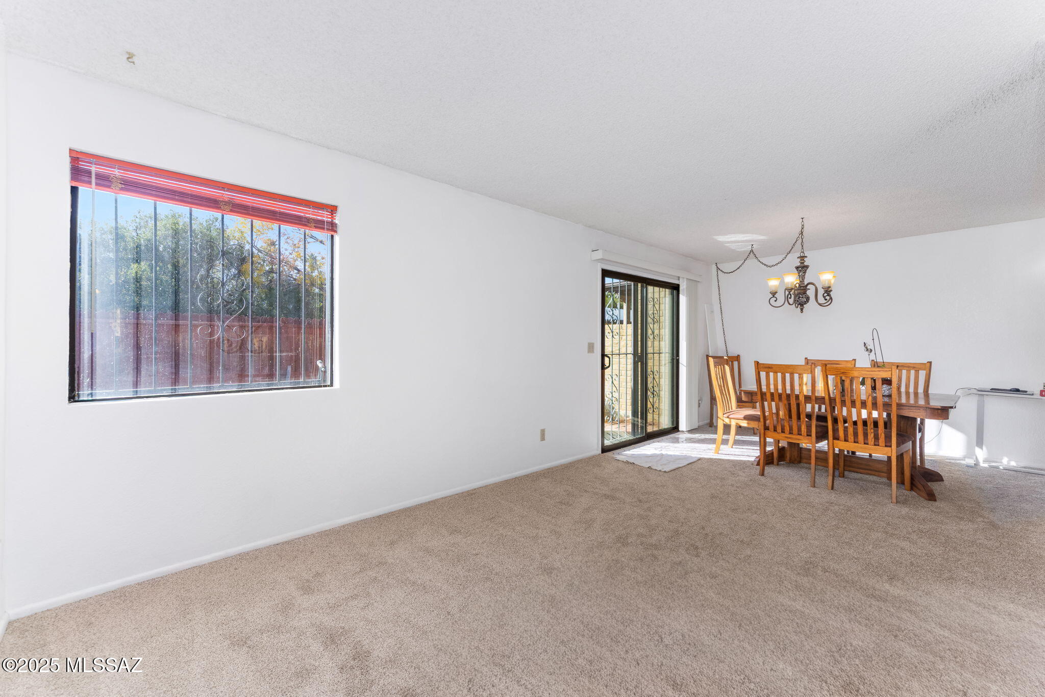 2825 W Jennie Lane
