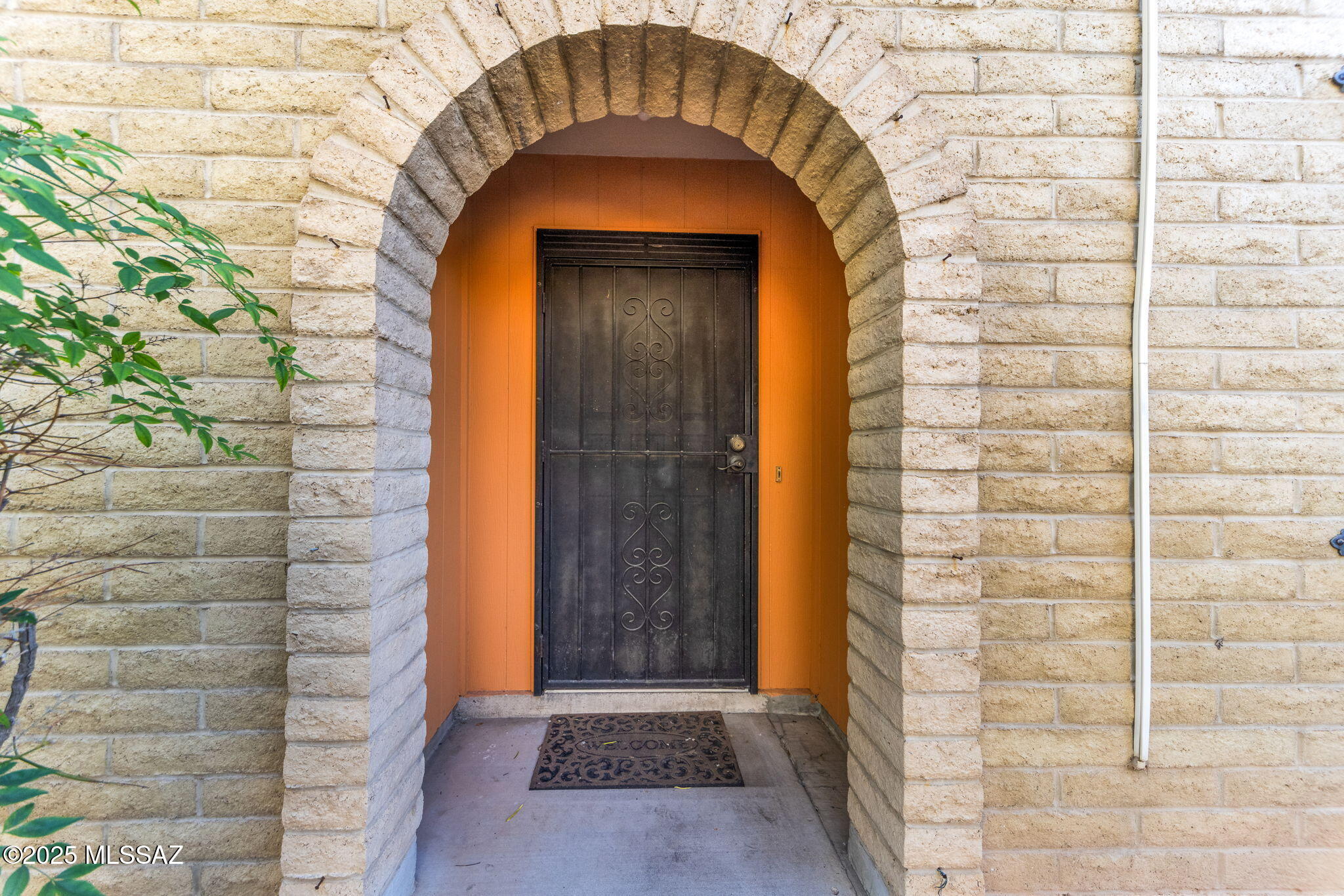 2825 W Jennie Lane
