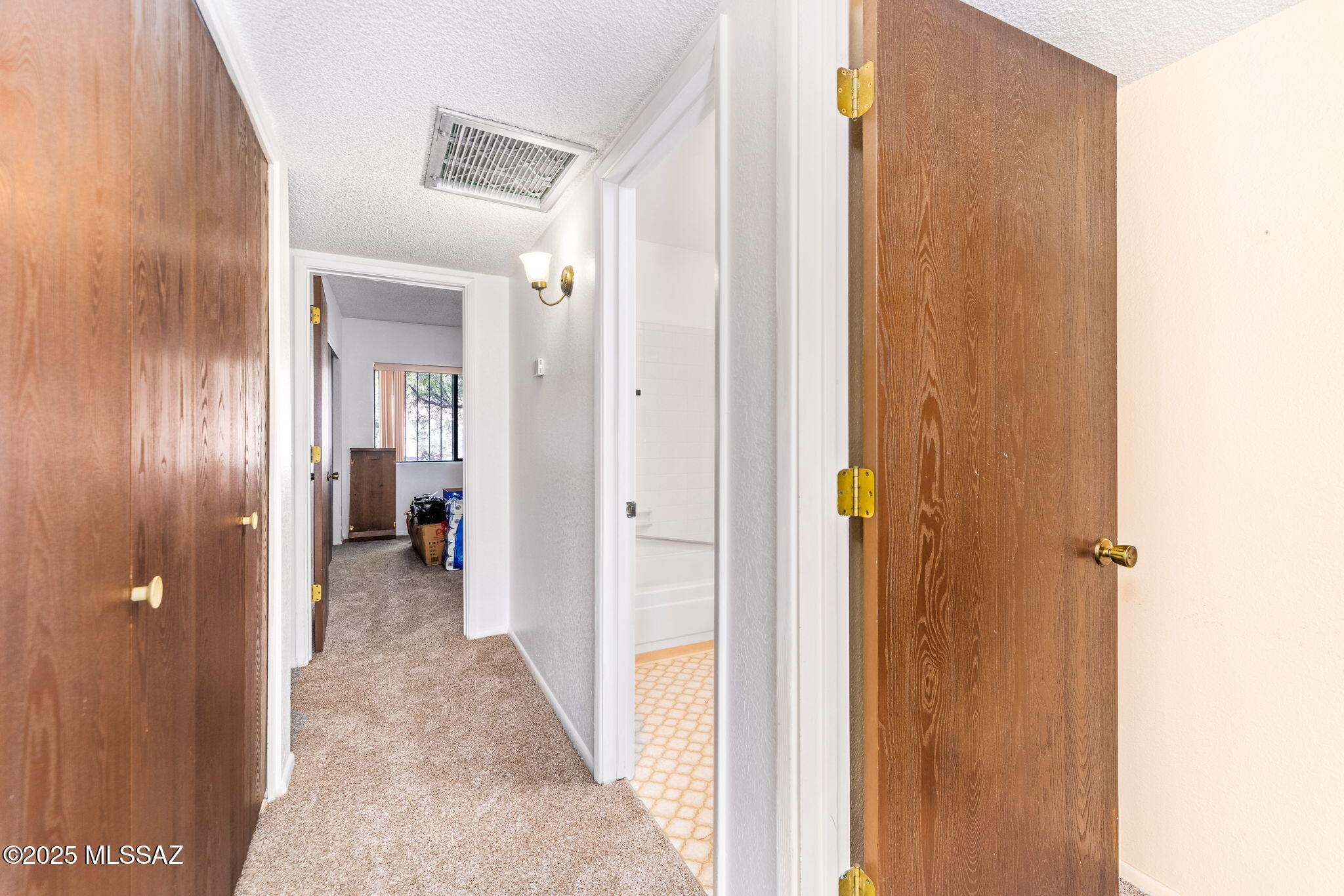 2825 W Jennie Lane