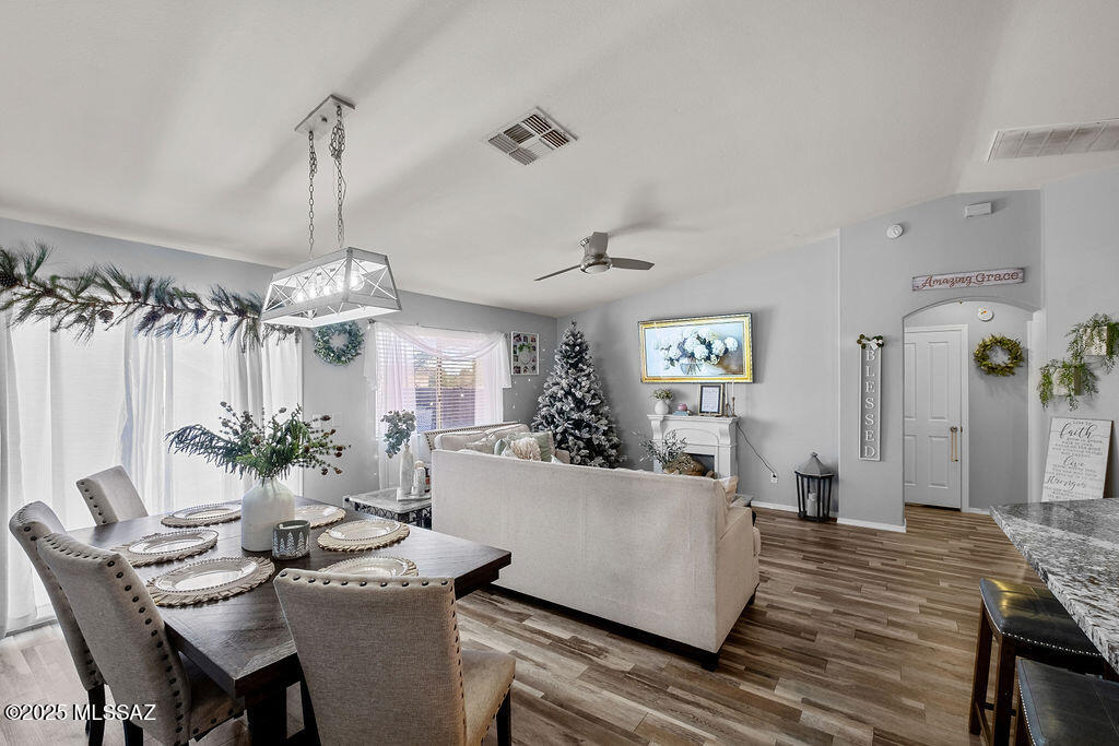 2661 W Windstar Place