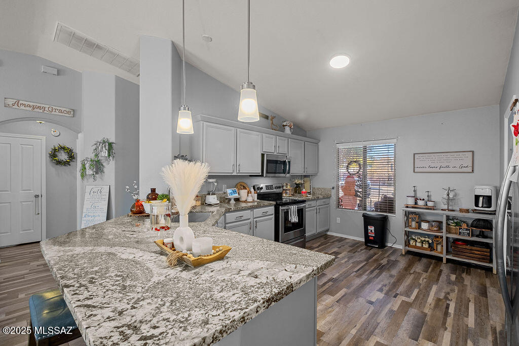 2661 W Windstar Place