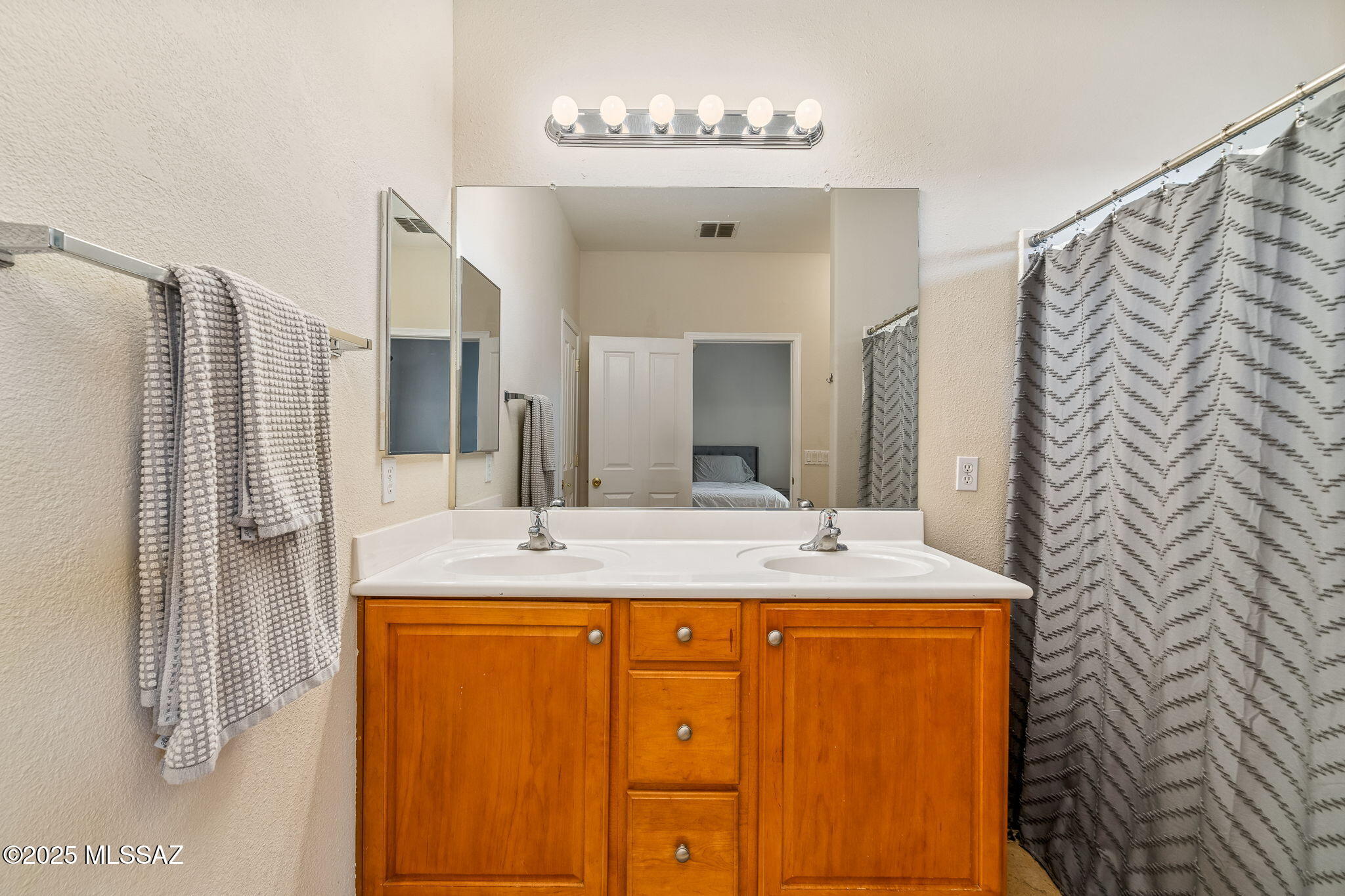 11880 W Fontenelle Drive