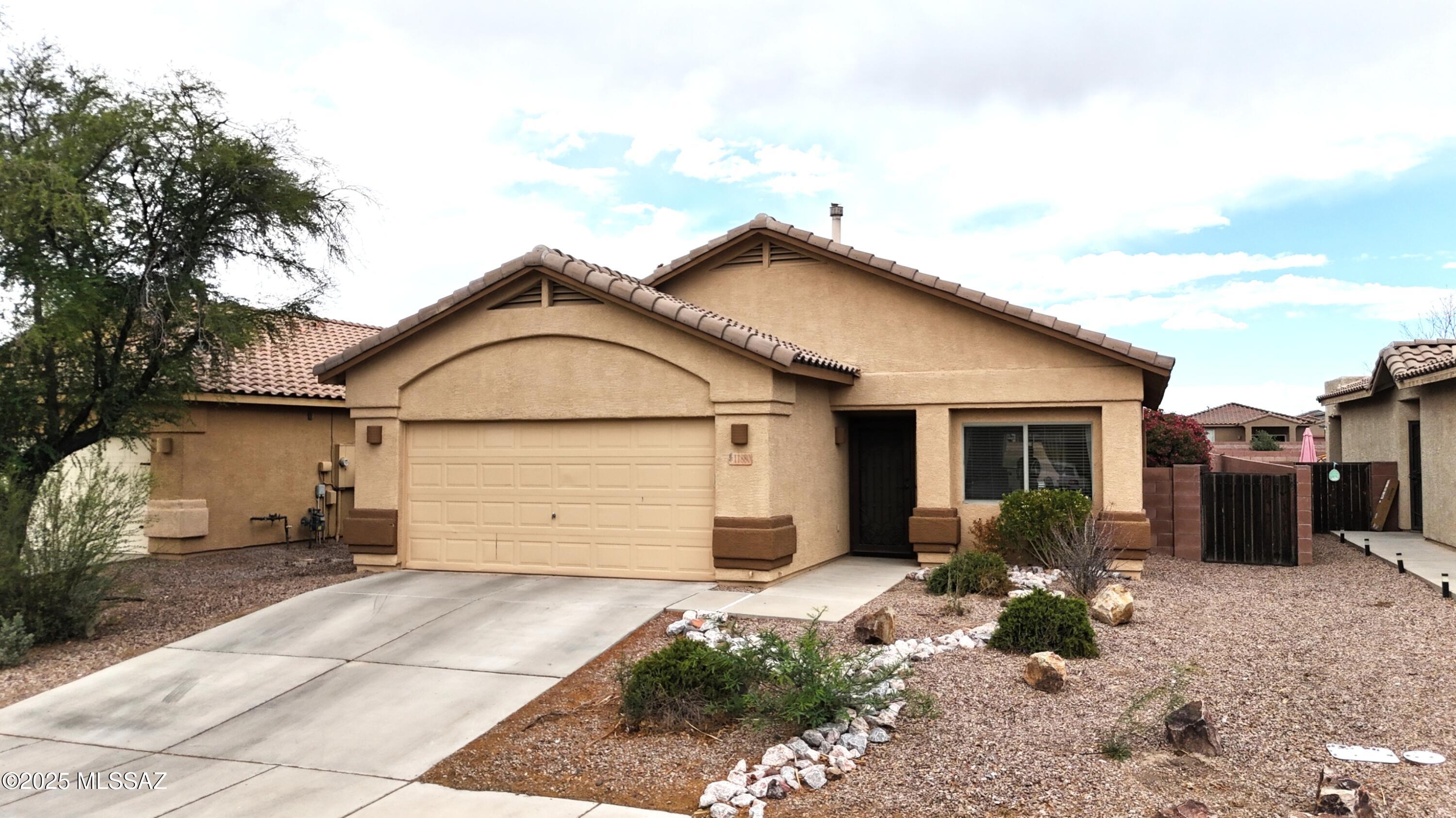 11880 W Fontenelle Drive