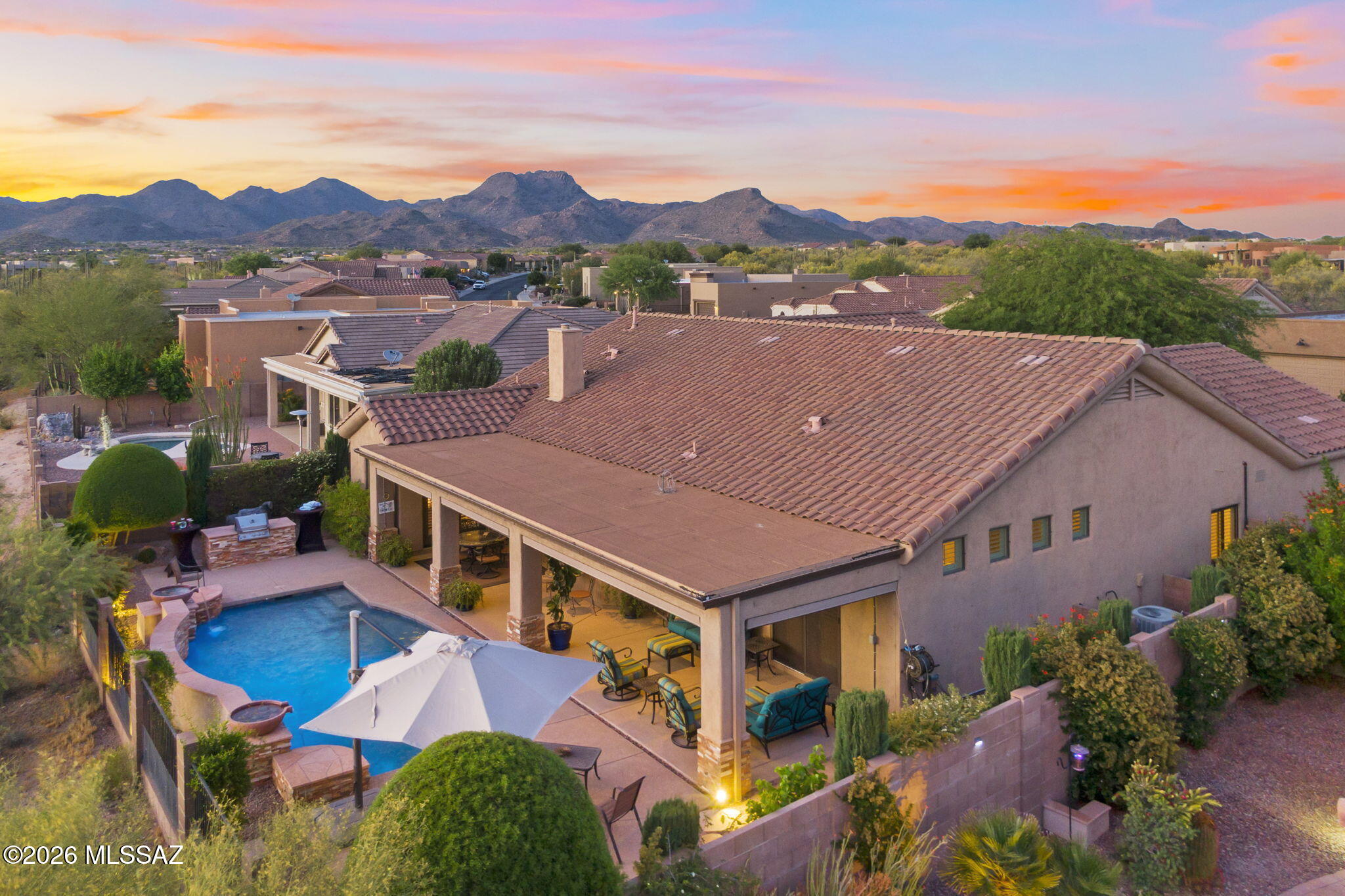 12301 N Golden Mirror Drive