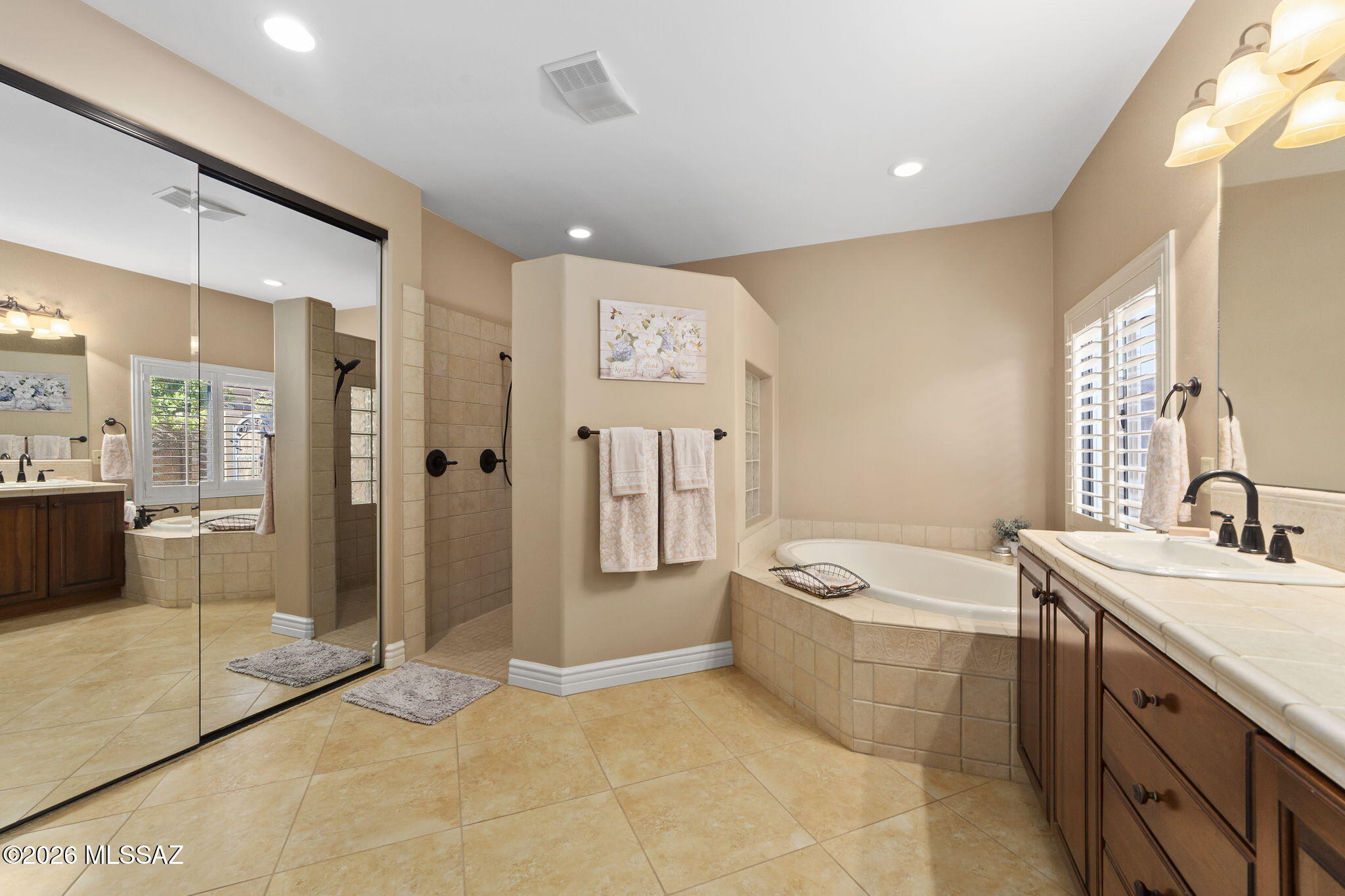 12301 N Golden Mirror Drive