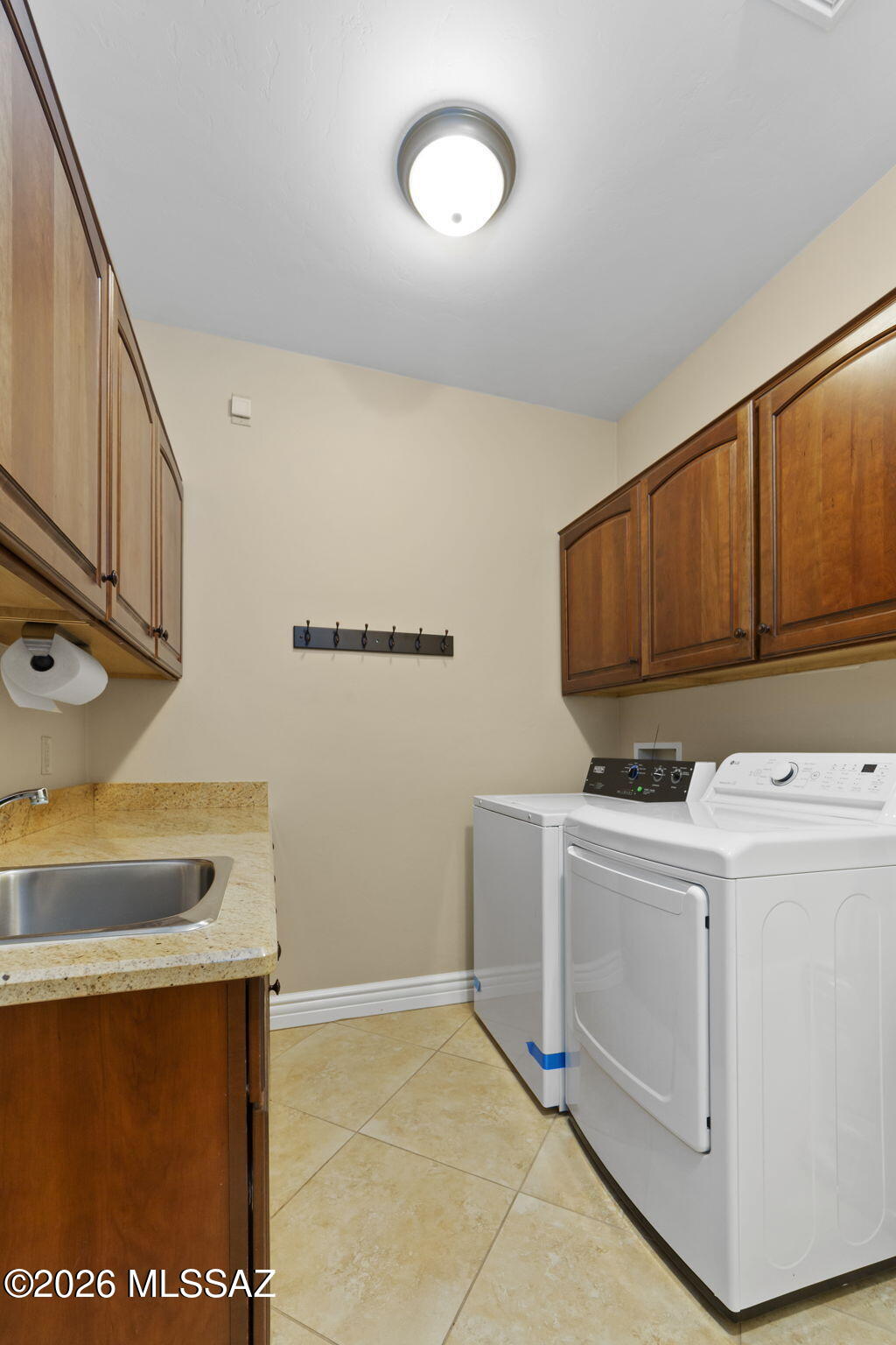 12301 N Golden Mirror Drive