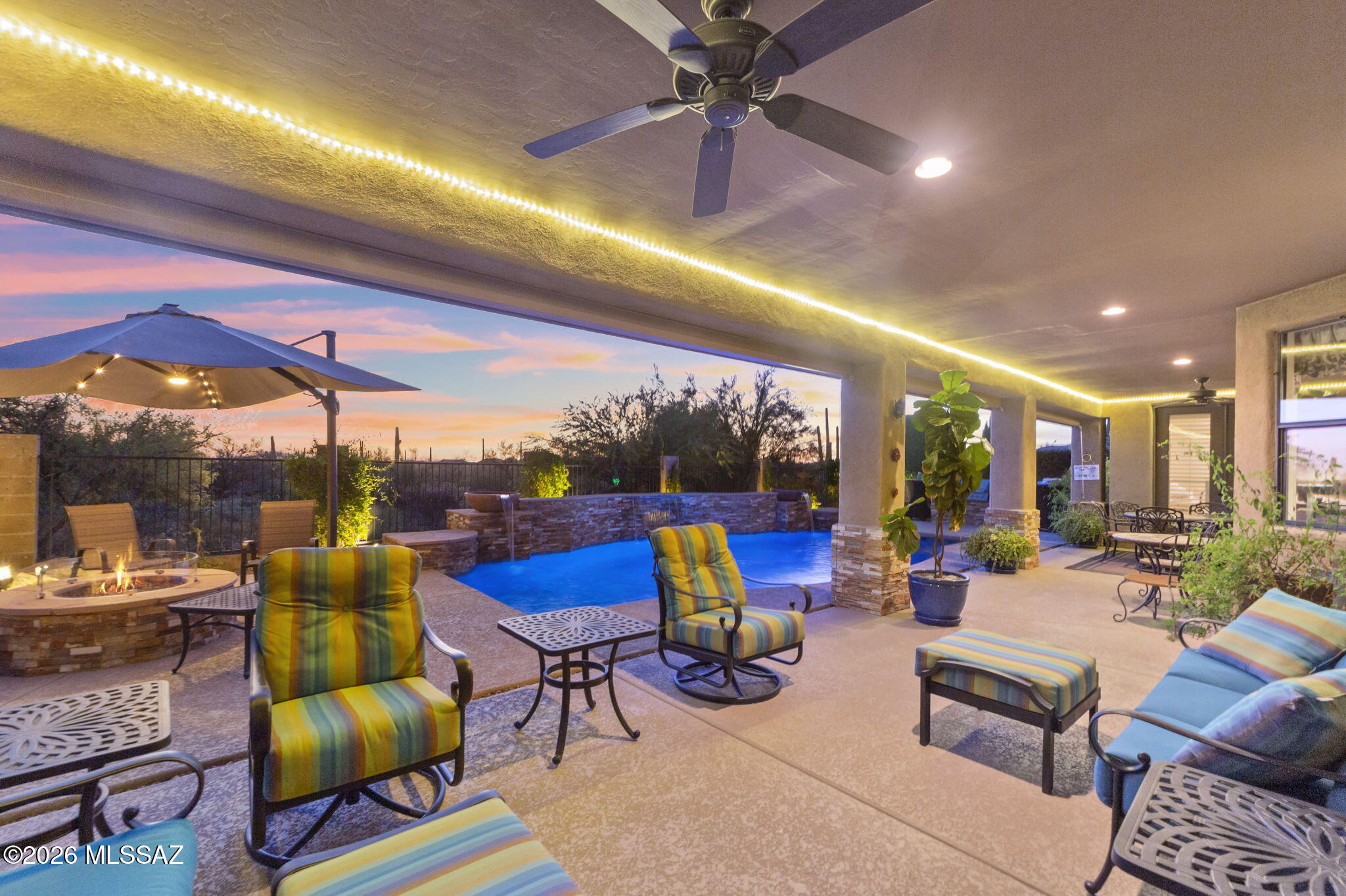 12301 N Golden Mirror Drive