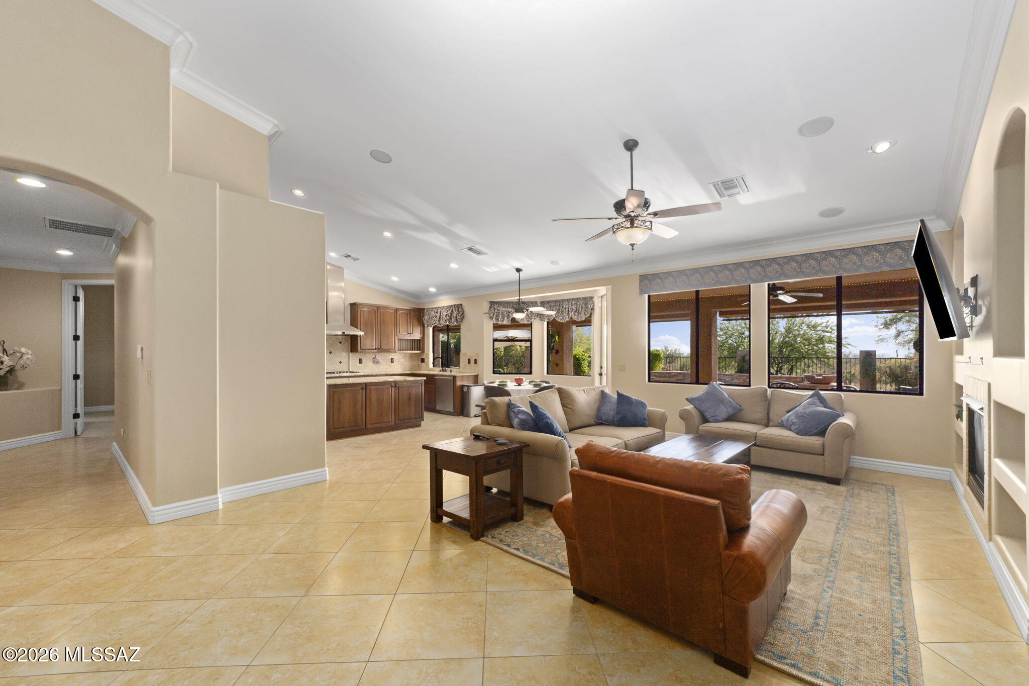 12301 N Golden Mirror Drive