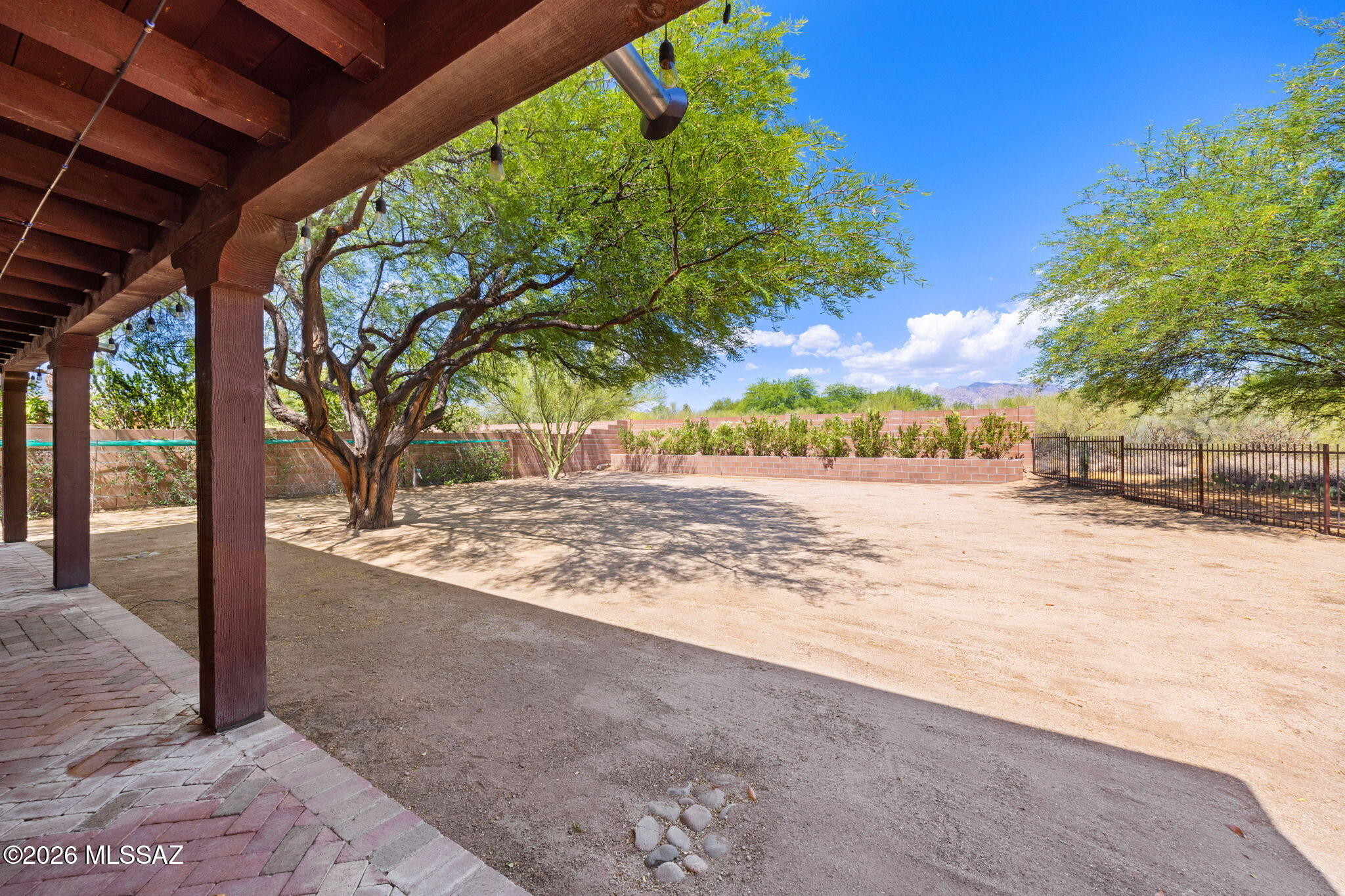 3609 W Ironwood Meadows Place