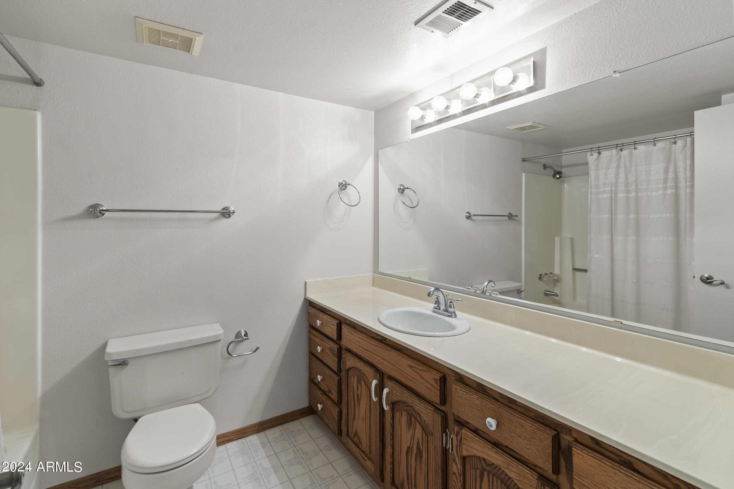 2750 E VILLA RITA Drive