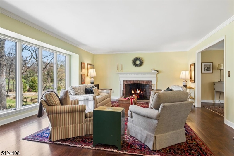 75 Farmersville Rd