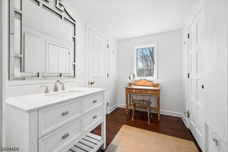 75 Farmersville Rd