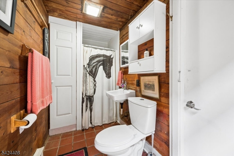 75 Farmersville Rd
