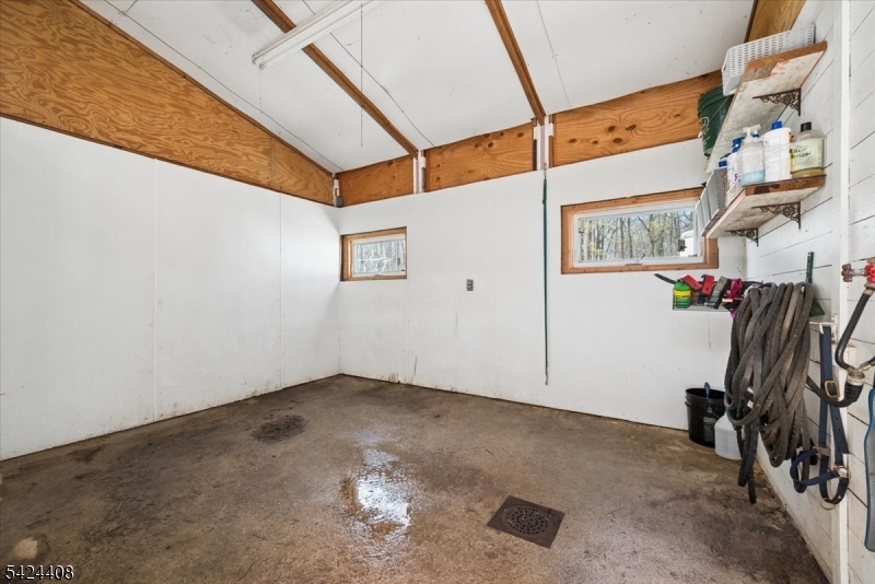 75 Farmersville Rd