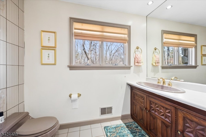 75 Farmersville Rd