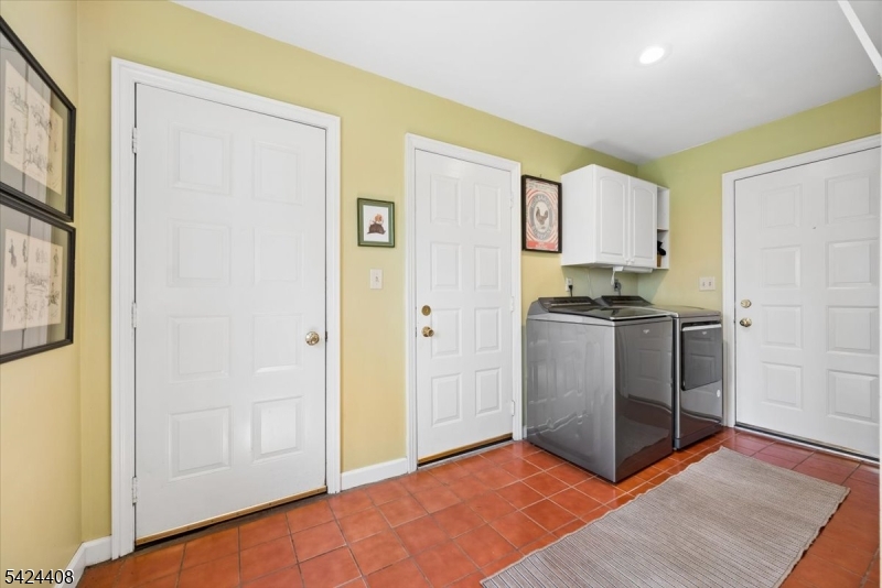 75 Farmersville Rd