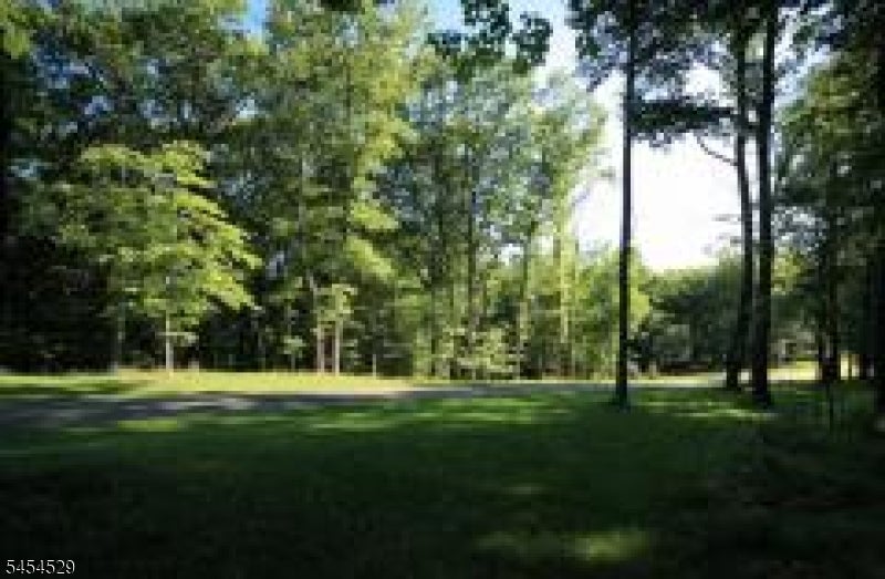 17 Exmoor Dr