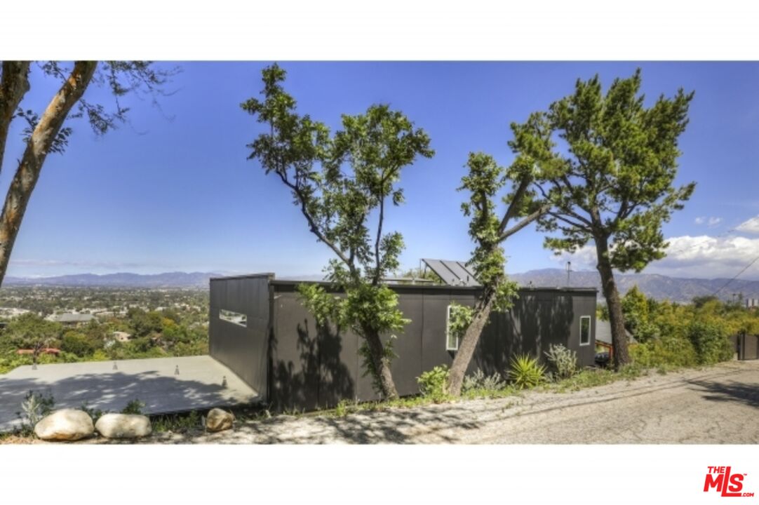 11462 LAURELCREST RD