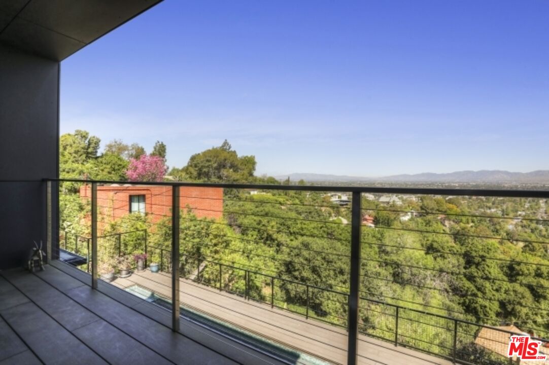 11462 LAURELCREST RD