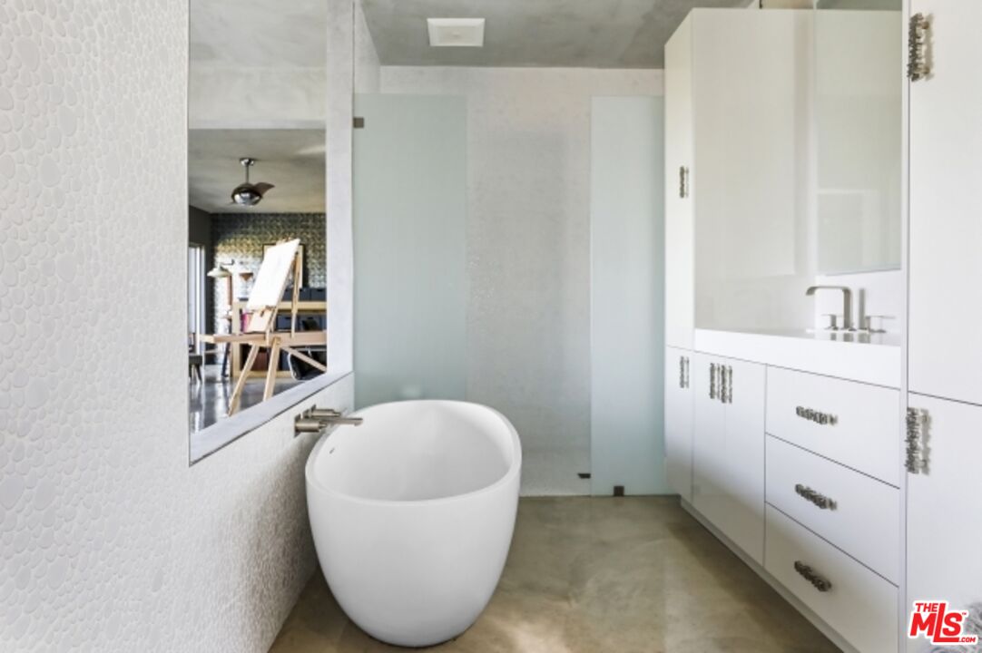 11462 LAURELCREST RD