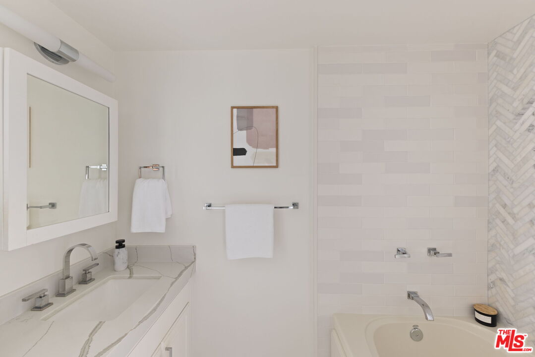 432 S Willaman Dr Unit: 401