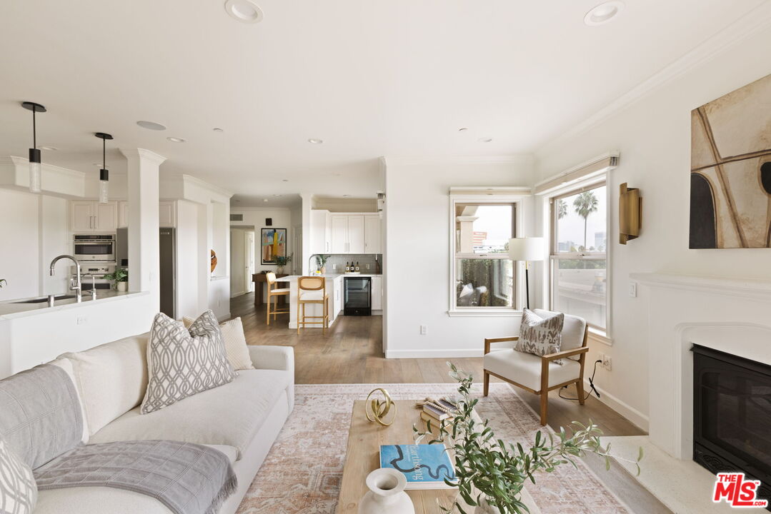 432 S Willaman Dr Unit: 401