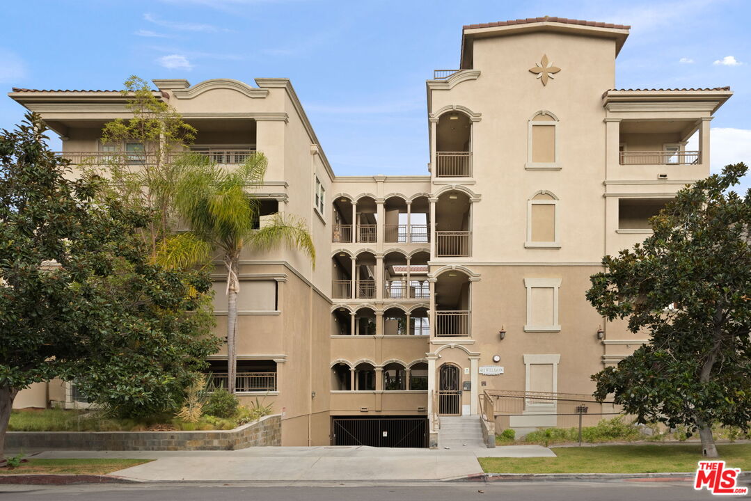 432 S Willaman Dr Unit: 401