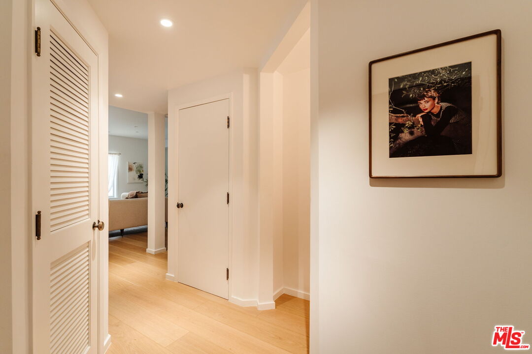 423 Arnaz Dr Unit: 203