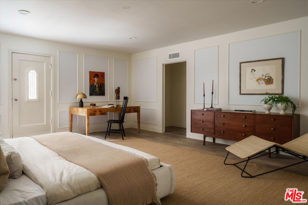 3627 Cody Rd
