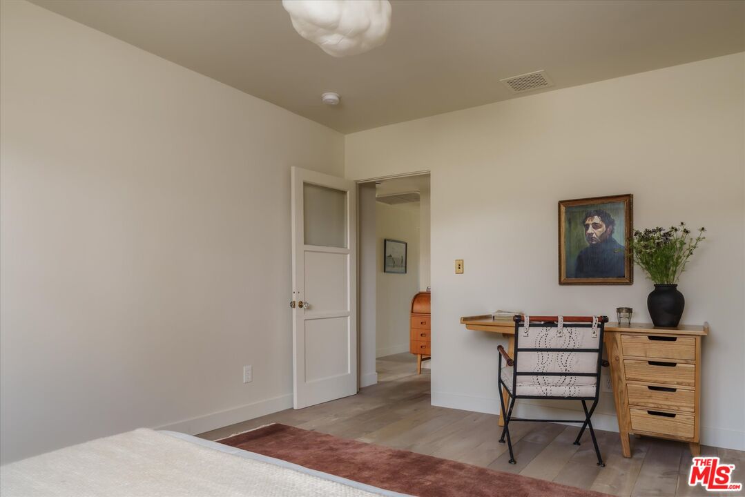3627 Cody Rd