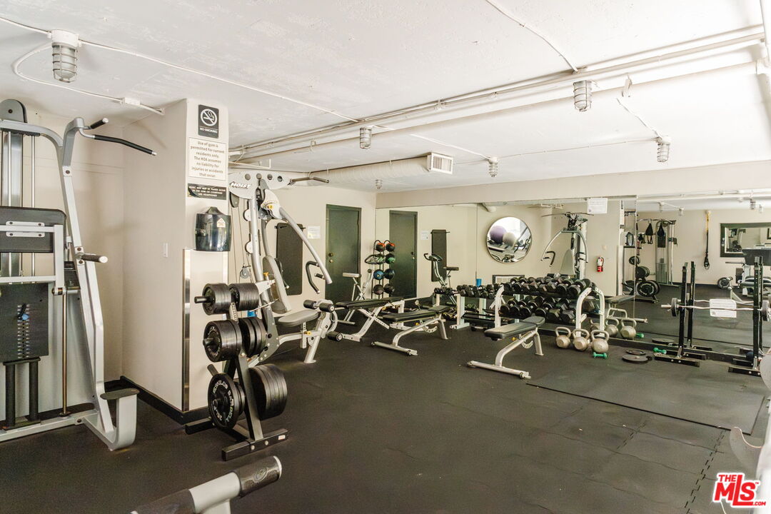 750 N Kings Rd Unit: 315