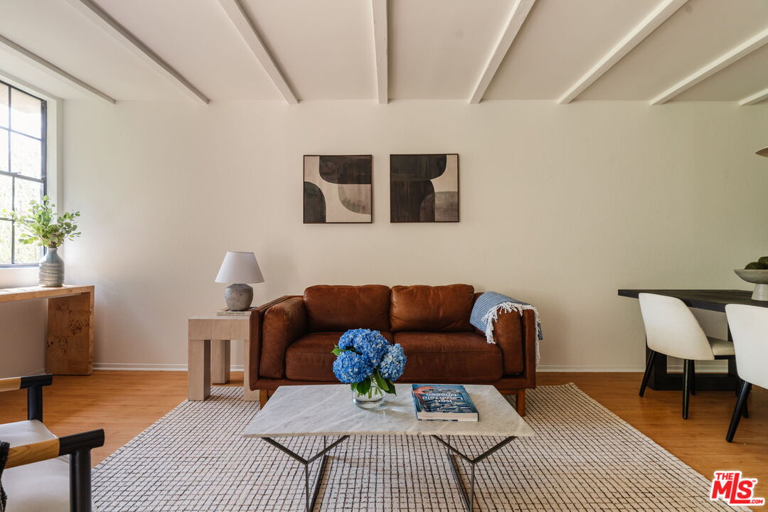 750 N Kings Rd Unit: 315