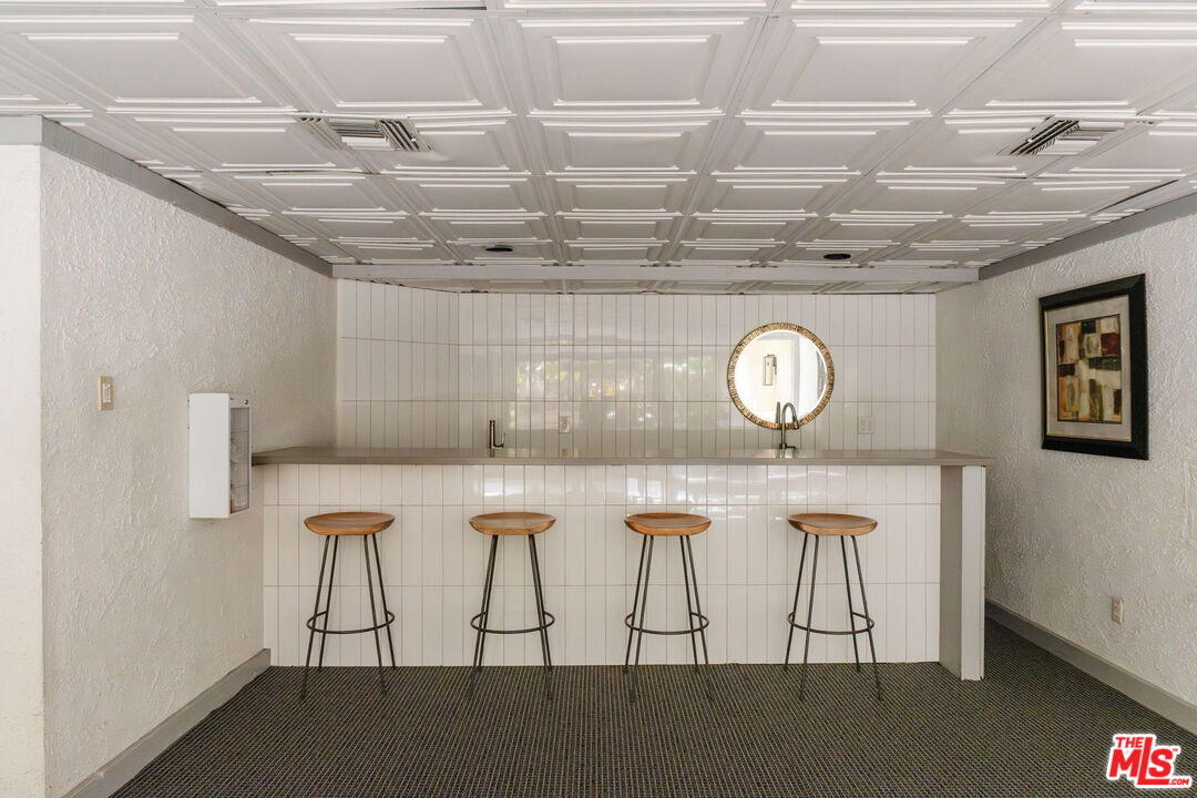 750 N Kings Rd Unit: 315