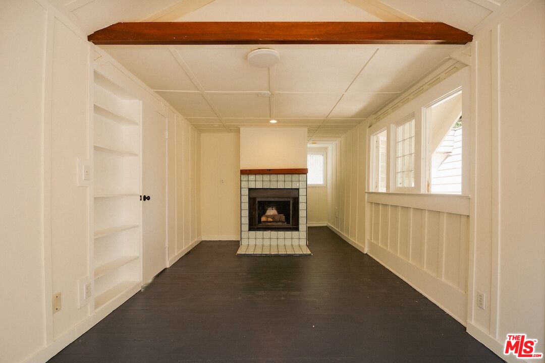 8337 Lookout Mountain Ave