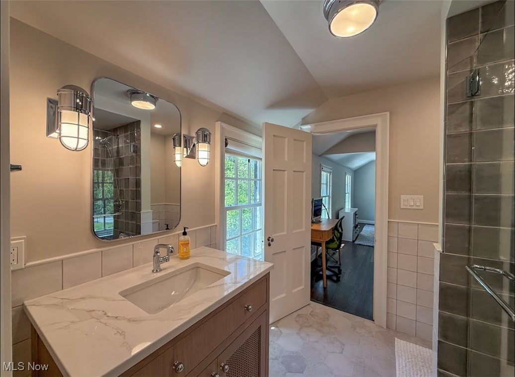 22099 Shaker Boulevard