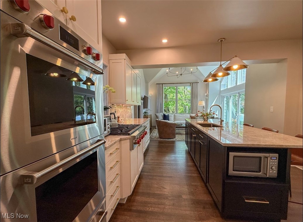 22099 Shaker Boulevard